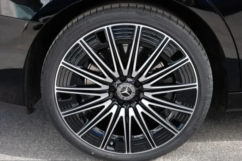 Mercedes-Benz E 450 (Clasa E) din 2025 cu 14.096 km - oferta MER241940 - foto 6