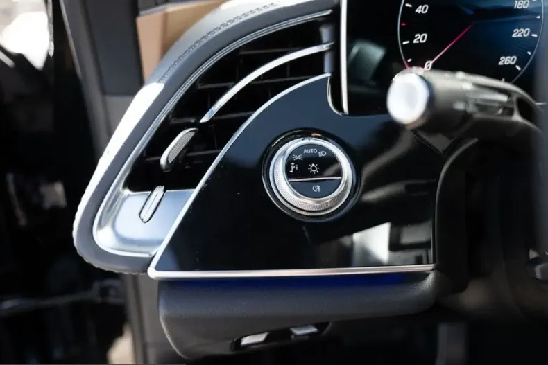 Mercedes-Benz E 450 (Clasa E) din 2025 cu 14.096 km - oferta MER241940 - foto 19