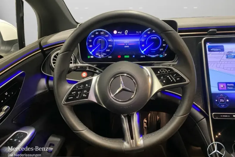 Mercedes-Benz EQE (Clasa E) din 2025 cu 18.005 km - oferta MER241941 - foto 12