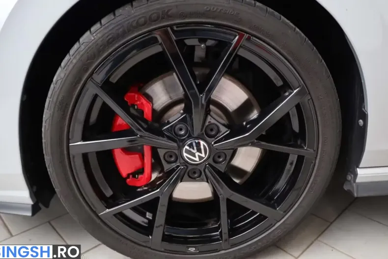 Volkswagen Golf din 2023 cu 58.966 km - oferta VOL241944 - foto 5