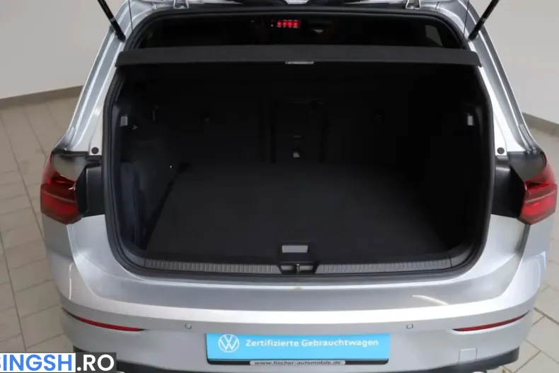 Volkswagen Golf din 2023 cu 58.966 km - oferta VOL241944 - foto 14