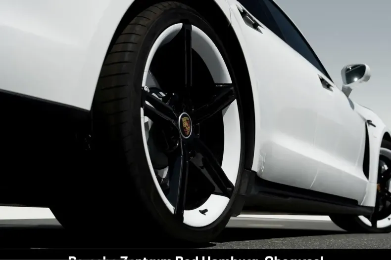 Porsche Taycan din 2023 cu 22.900 km - oferta POR241949 - foto 6