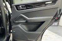 Porsche Cayenne din 2023 cu 41.000 km - oferta POR241950 - foto 28