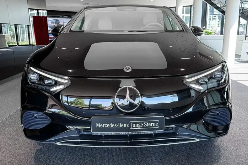 Mercedes-Benz EQE (Clasa E) din 2023 cu 89.000 km - oferta MER241951 - foto 3