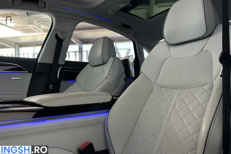 Audi A8 din 2022 cu 73.550 km - oferta AUD241952 - foto 10