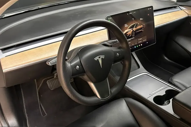Tesla Model 3 din 2023 cu 49.788 km - oferta TES241953 - foto 11