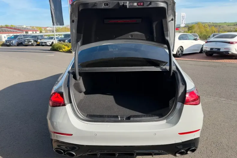Mercedes-Benz E 53 AMG (Clasa E) din 2024 cu 25.000 km - oferta MER241957 - foto 6