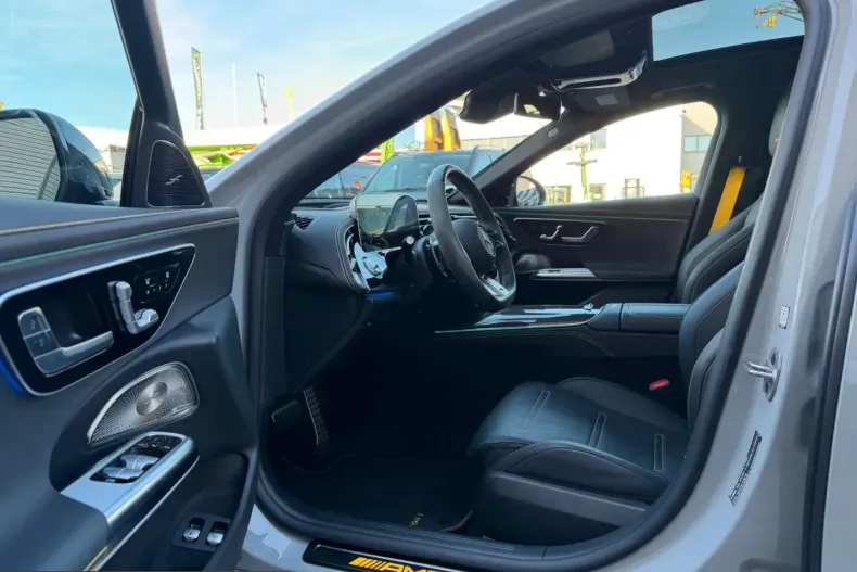 Mercedes-Benz E 53 AMG (Clasa E) din 2024 cu 25.000 km - oferta MER241957 - foto 12