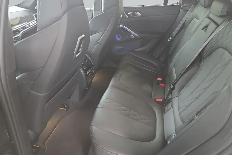 BMW X6 (Seria X) din 2024 cu 31.472 km - oferta BMW241961 - foto 12