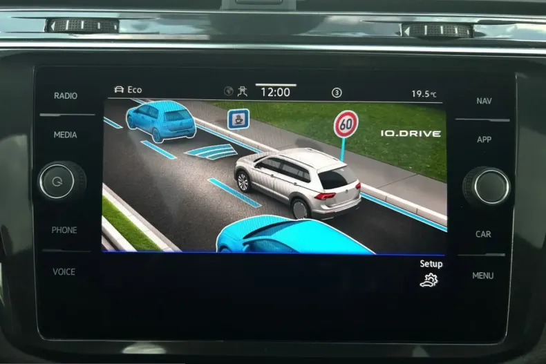Volkswagen Tiguan din 2022 cu 90.519 km - oferta VOL241963 - foto 14