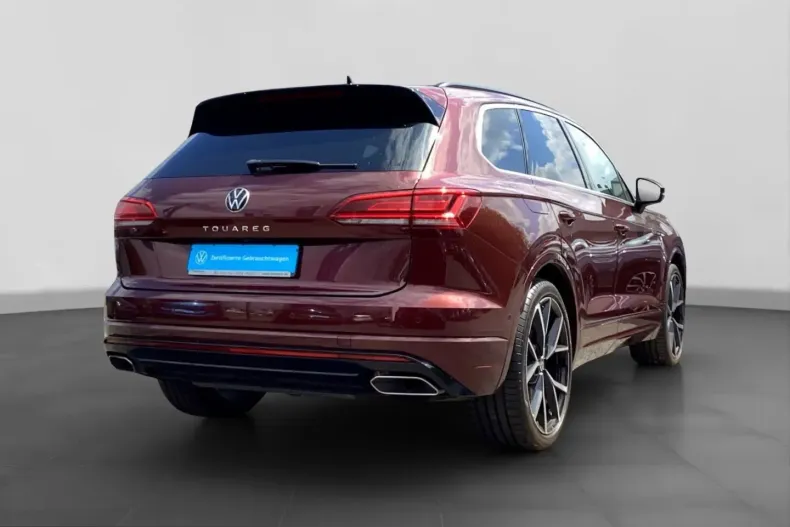 Volkswagen Touareg din 2023 cu 42.338 km - oferta VOL241964 - foto 2