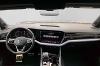 Volkswagen Touareg din 2023 cu 42.338 km - oferta VOL241964 - foto 4