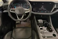 Volkswagen Touareg din 2025 cu 37.976 km - oferta VOL241970 - foto 8
