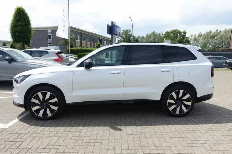 Volvo EX90 din 2025 cu 8.850 km - oferta VOL241971 - foto 6
