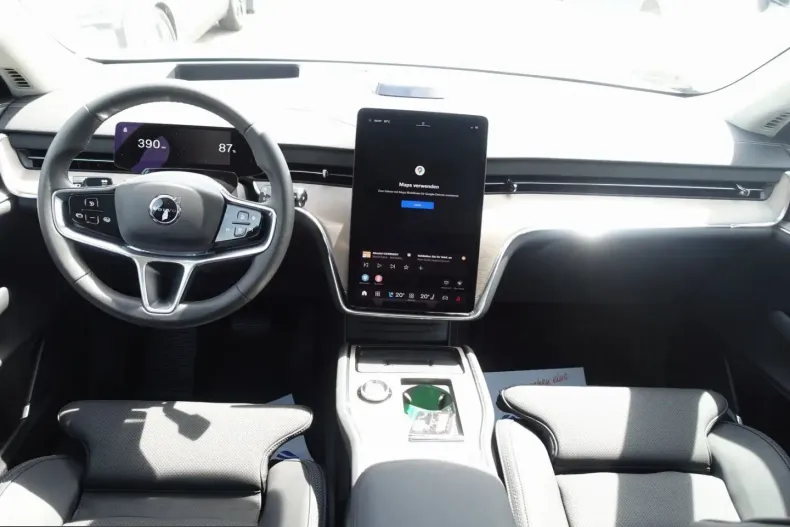 Volvo EX90 din 2025 cu 8.850 km - oferta VOL241971 - foto 12