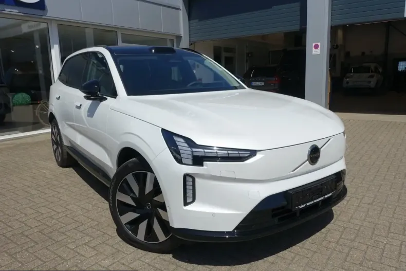 Volvo EX90 din 2025 cu 6.902 km - oferta VOL241973 - foto 5