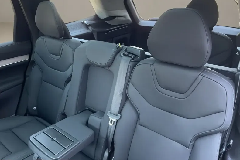Volvo EX90 din 2025 cu 17.863 km - oferta VOL241974 - foto 12