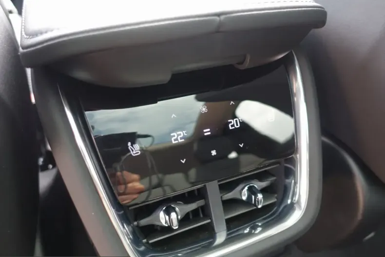 Volvo EX90 din 2025 cu 5.100 km - oferta VOL241975 - foto 10