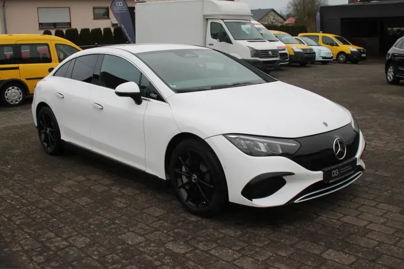 Mercedes-Benz EQE (Clasa E) din 2023 cu 18.900 km - oferta MER241978 - foto 4