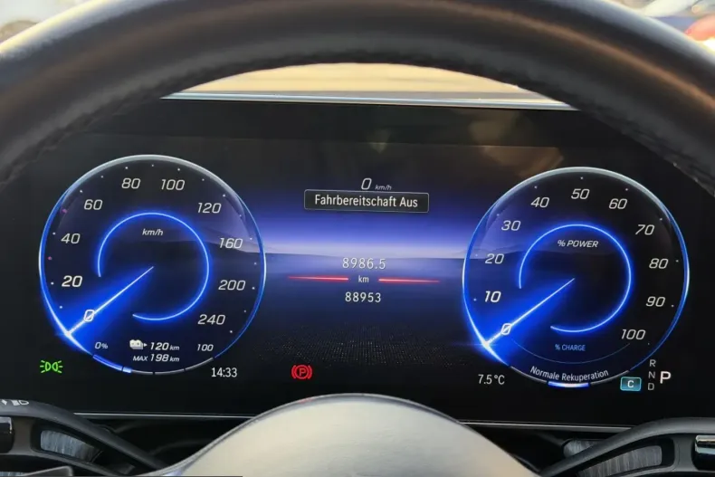 Mercedes-Benz EQE (Clasa E) din 2022 cu 89.000 km - oferta MER241981 - foto 18
