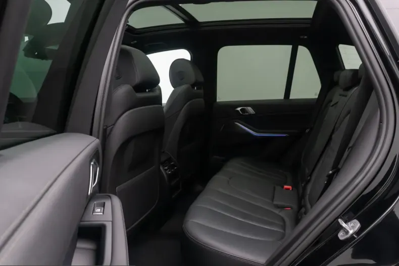 BMW X5 (Seria X) din 2022 cu 83.596 km - oferta BMW241987 - foto 25