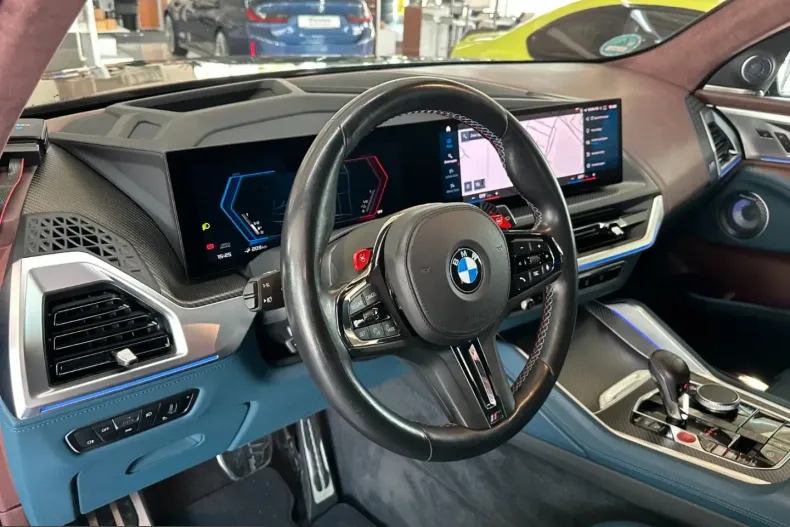 BMW XM (Seria X) din 2023 cu 29.950 km - oferta BMW241988 - foto 17