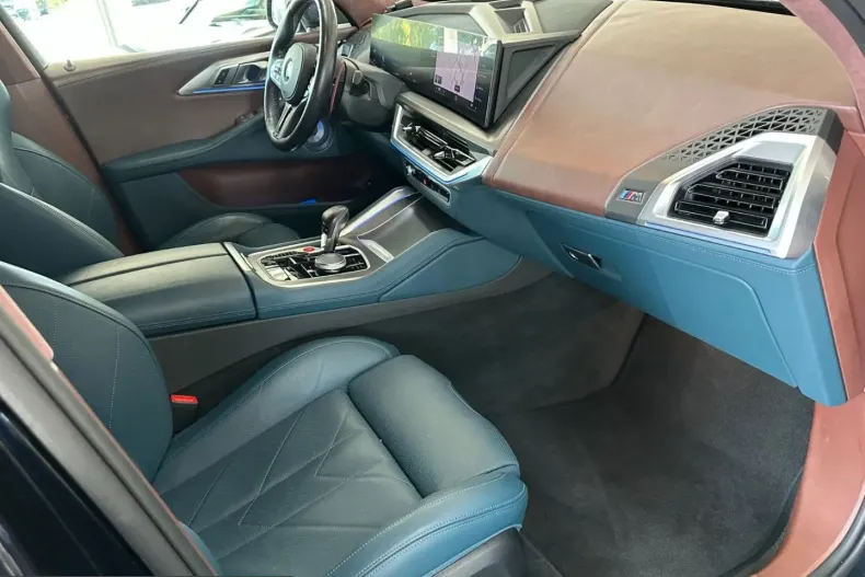 BMW XM (Seria X) din 2023 cu 29.950 km - oferta BMW241988 - foto 28