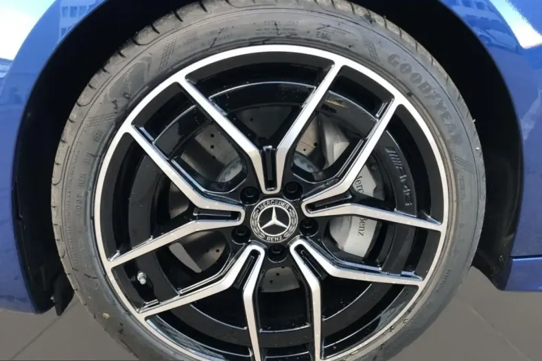 Mercedes-Benz C 300 (Clasa C) din 2024 cu 24.504 km - oferta MER241993 - foto 9