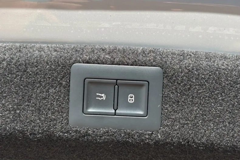 BYD Seal din 2024 cu 25.732 km - oferta BYD241995 - foto 14