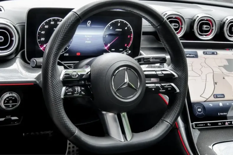 Mercedes-Benz C 300 (Clasa C) din 2023 cu 39.000 km - oferta MER241998 - foto 7