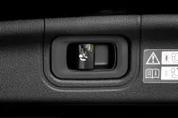 Mercedes-Benz C 300 (Clasa C) din 2023 cu 39.000 km - oferta MER241998 - foto 20