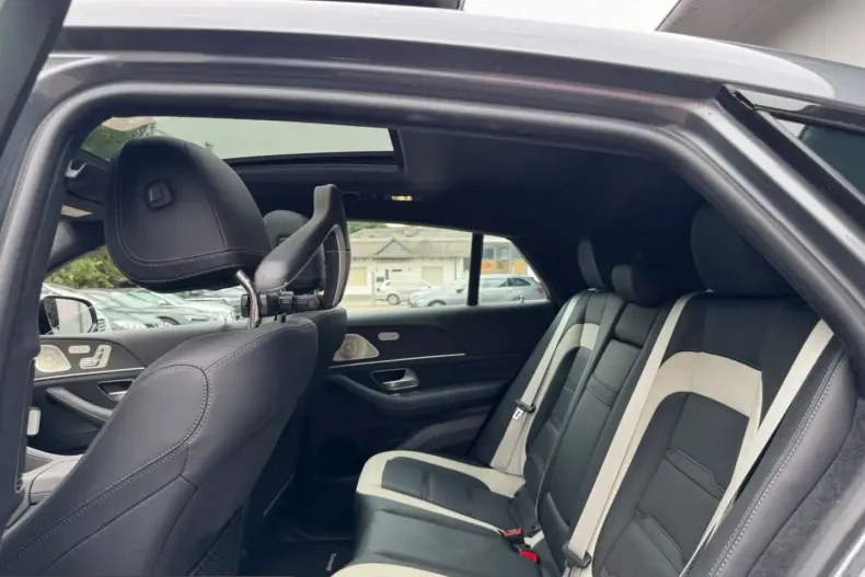 Mercedes-Benz GLE 63 AMG (Clasa GLE) din 2022 cu 57.800 km - oferta MER242004 - foto 26