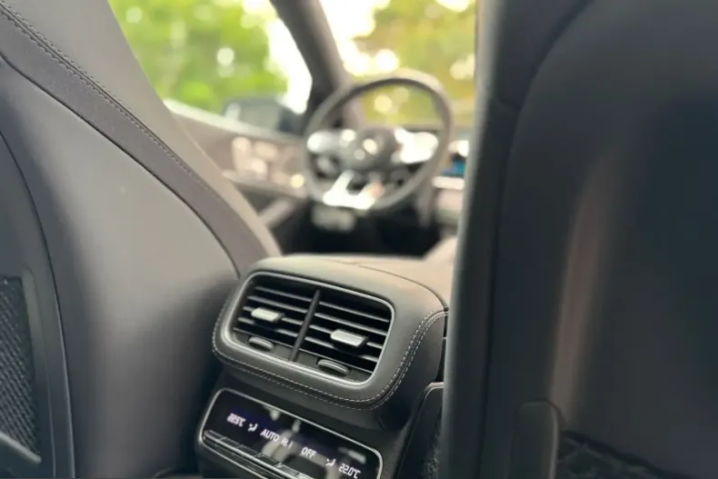 Mercedes-Benz GLE 63 AMG (Clasa GLE) din 2022 cu 57.800 km - oferta MER242004 - foto 27