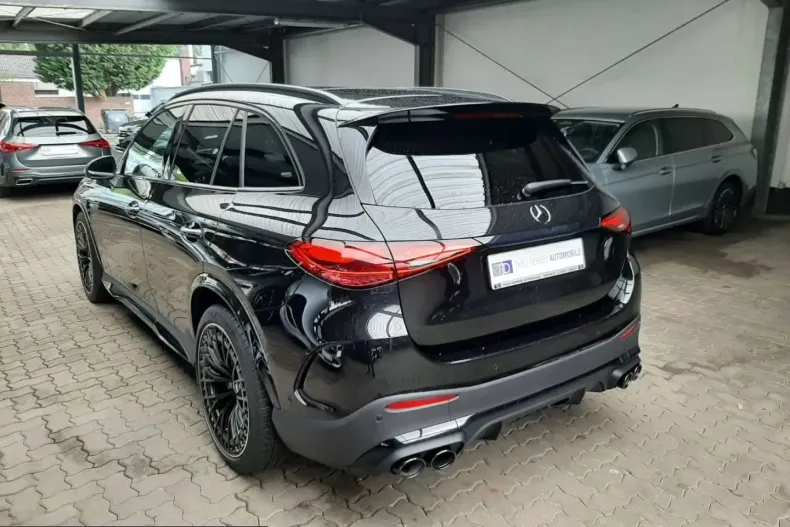 Mercedes-Benz GLC 43 AMG (Clasa GLC) din 2025 cu 12.800 km - oferta MER242011 - foto 5