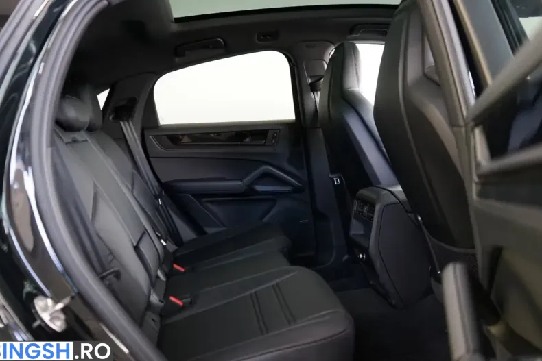 Porsche Cayenne din 2026 cu 9.900 km - oferta POR242017 - foto 22