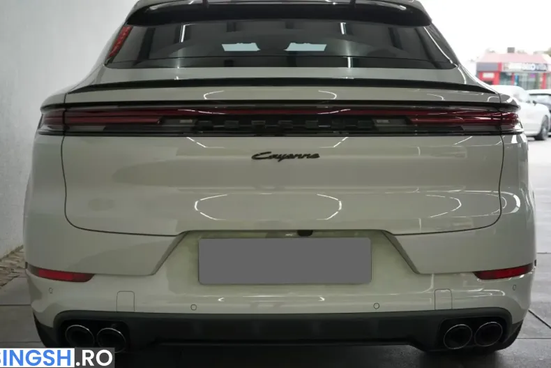 Porsche Cayenne din 2026 cu 6.400 km - oferta POR242018 - foto 10