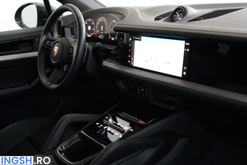 Porsche Cayenne din 2025 cu 15.700 km - oferta POR242020 - foto 16