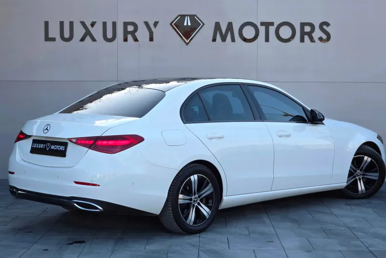 Mercedes-Benz C 180 (Clasa C) din 2021 cu 87.500 km - oferta MER242028 - foto 5