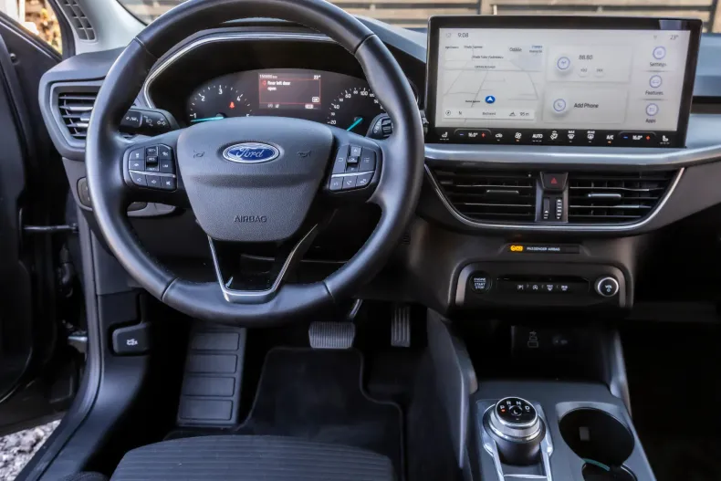 Ford Focus din 2022 cu 150.000 km - oferta FOR242029 - foto 17