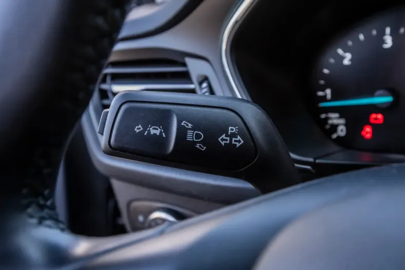 Ford Focus din 2022 cu 150.000 km - oferta FOR242029 - foto 22