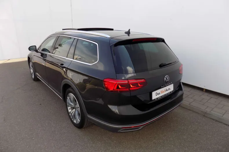Volkswagen Passat Alltrack din 2022 cu 107.986 km - oferta VOL242031 - foto 3