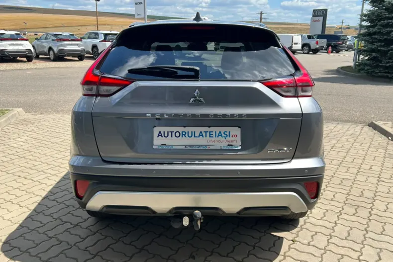 Mitsubishi Eclipse Cross din 2022 cu 59.883 km - oferta MIT242046 - foto 8