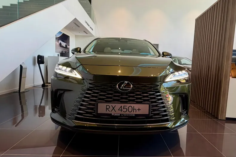 Lexus Seria RX din 2026 cu 5 km - oferta LEX242047 - foto 3