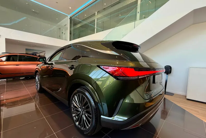 Lexus Seria RX din 2026 cu 5 km - oferta LEX242047 - foto 5