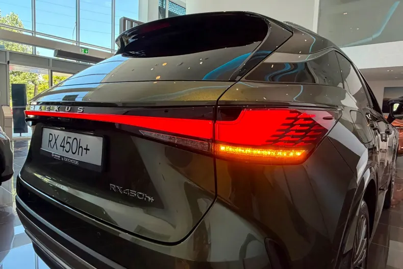 Lexus Seria RX din 2026 cu 5 km - oferta LEX242047 - foto 8