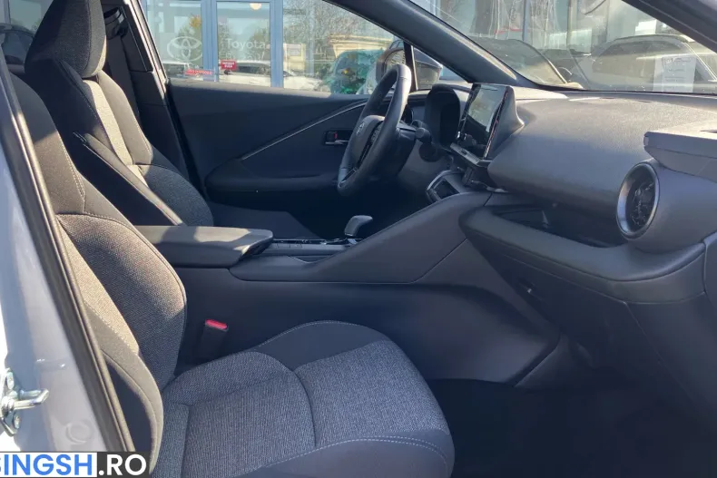 Toyota C-HR din 2025 cu 3.500 km - oferta TOY242049 - foto 6