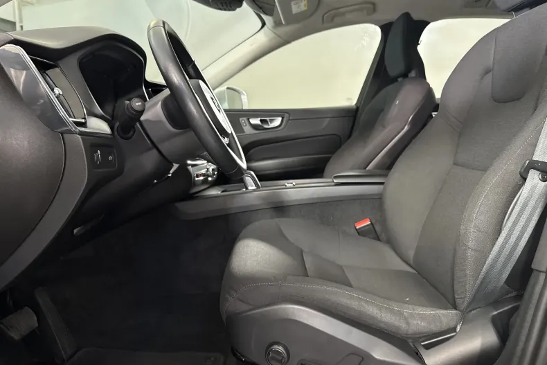 Volvo XC60 din 2020 cu 121.720 km - oferta VOL242051 - foto 20