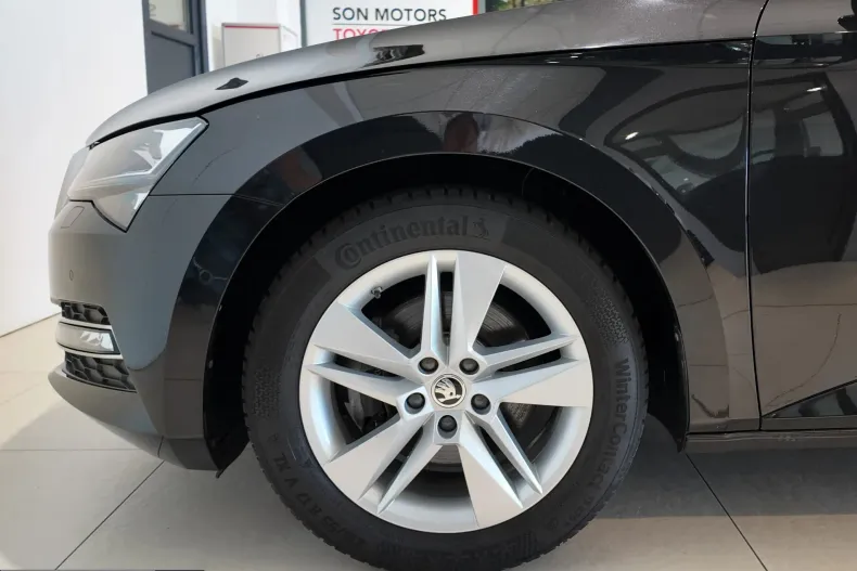 Skoda Superb din 2023 cu 110.100 km - oferta SKO242055 - foto 9
