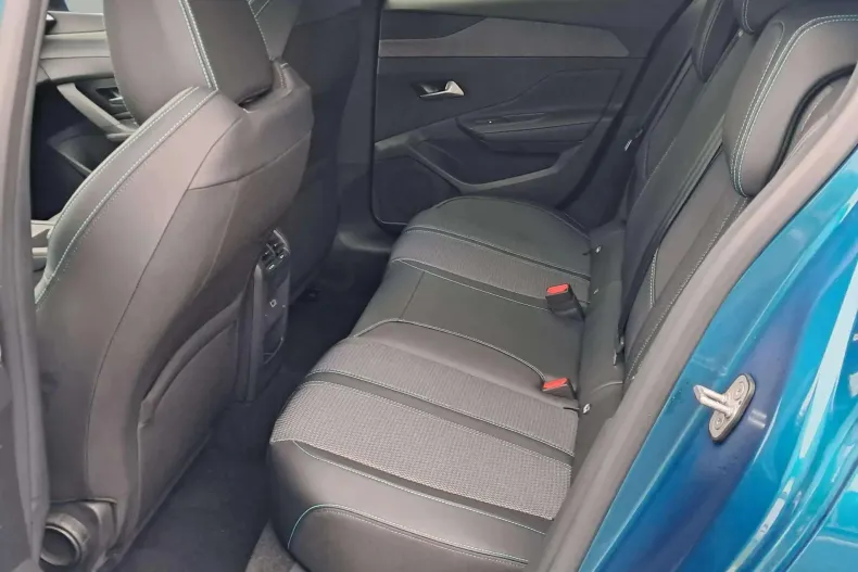 Peugeot 308 din 2025 cu 2 km - oferta PEU242075 - foto 11