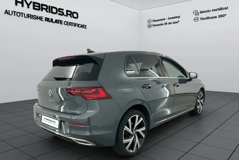 Volkswagen Golf din 2023 cu 70.977 km - oferta VOL242076 - foto 2